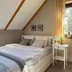 Ostoja Jeziorak Jezierzyce Villa *