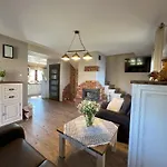 Villa Ostoja Jeziorak Jezierzyce