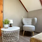 Ostoja Jeziorak Jezierzyce Villa *