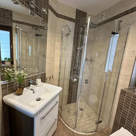 Villa Ostoja Jeziorak Jezierzyce *