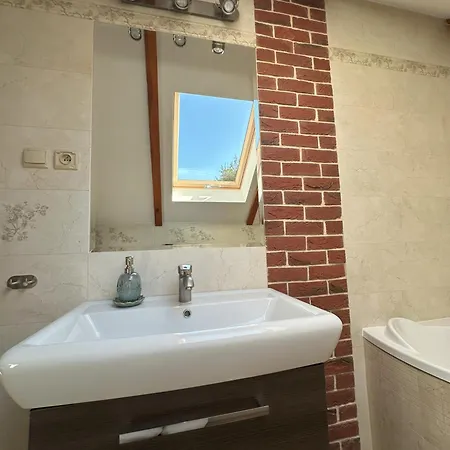 Ostoja Jeziorak Jezierzyce Villa *