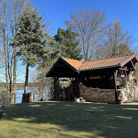Villa Ostoja Jeziorak Jezierzyce