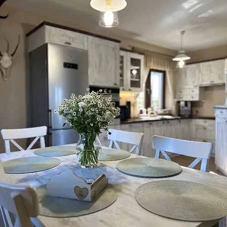 Villa Ostoja Jeziorak Jezierzyce *