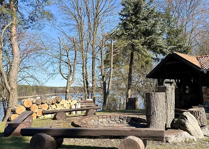 Vila Ostoja Jeziorak Jezierzyce