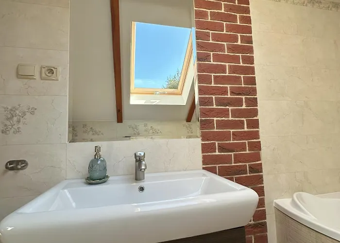 Ostoja Jeziorak Jezierzyce Vila *