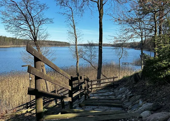 Ostoja Jeziorak Jezierzyce Vila